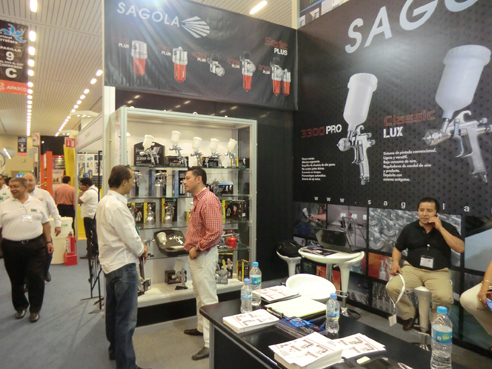 SAGOLA takes advantage of the EXPOFERRETERA of GUADALAJARA 2012 tradeshow to make known its new production plant in MEXICO