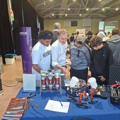 Sagola en classe : formation pratique à Burgos et SagolaSPRAY™ au PFITech